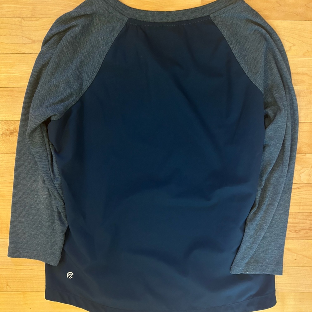 Champion XS Women’s Athletic Loose 3/4 length T-Shirt